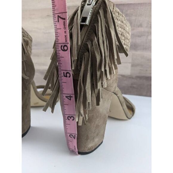 BCBGeneration Fringe Heels - Picture 8 of 16